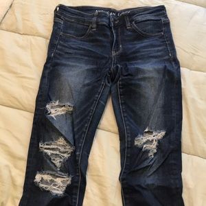 Distressed Dark Wash Skinny Jean